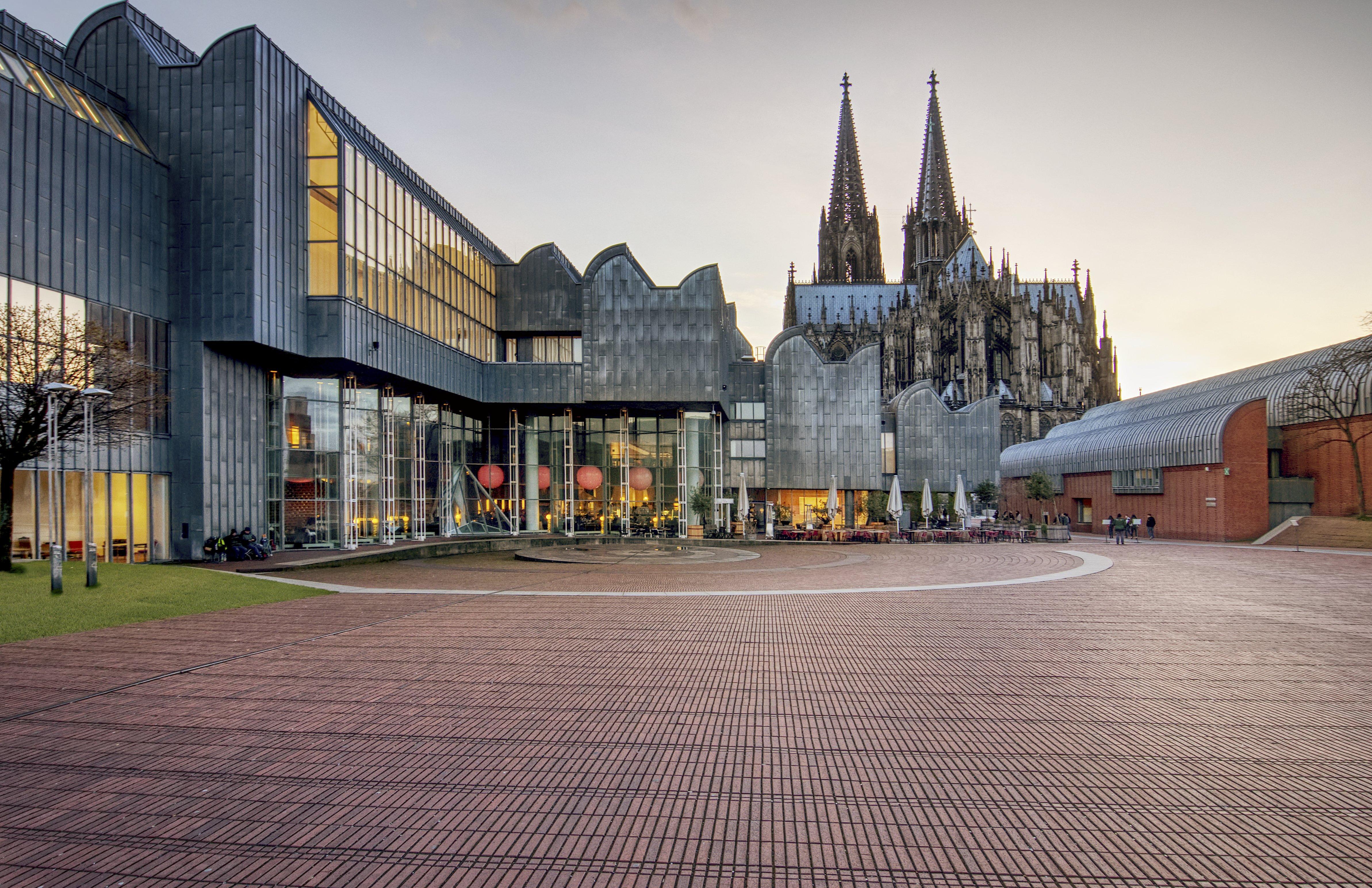 Holiday Inn Express - Cologne - City Centre Exterior photo